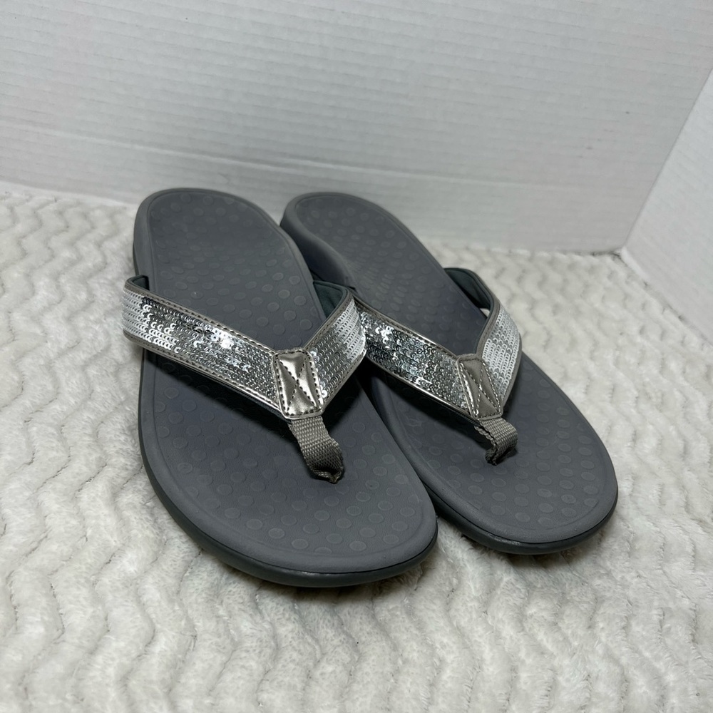 Vionic 44 Tide Flip Flop Thong Orthaheel Sandal Women's Size 9 Gray Sequin